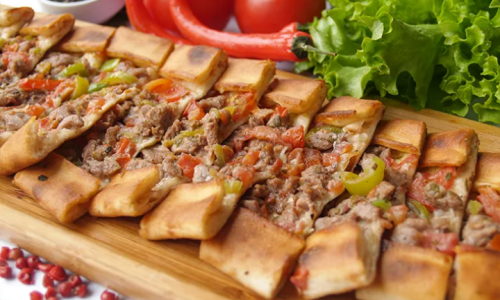  Gölcük - Değirmendere Kuşbaşılı Pide