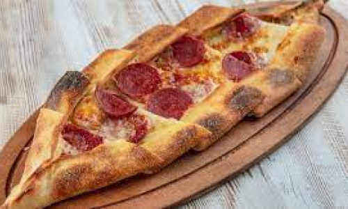  Gölcük - Değirmendere Sucuklu Kaşarlı Pide