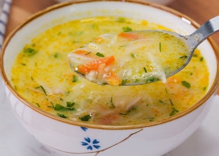 Tavuksuyu Çorbası Tavuksuyu Çorbası